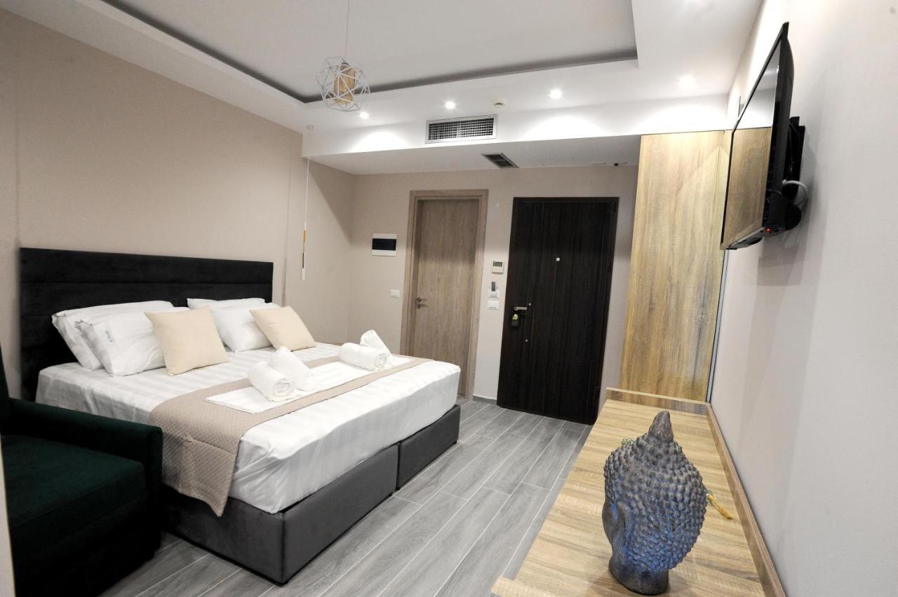 Afrodite Suites Саранда Екстер'єр фото
