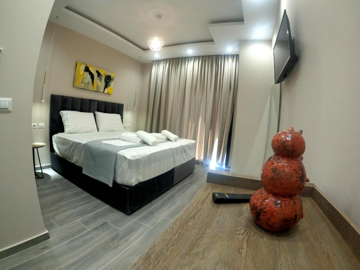 Afrodite Suites Саранда Екстер'єр фото