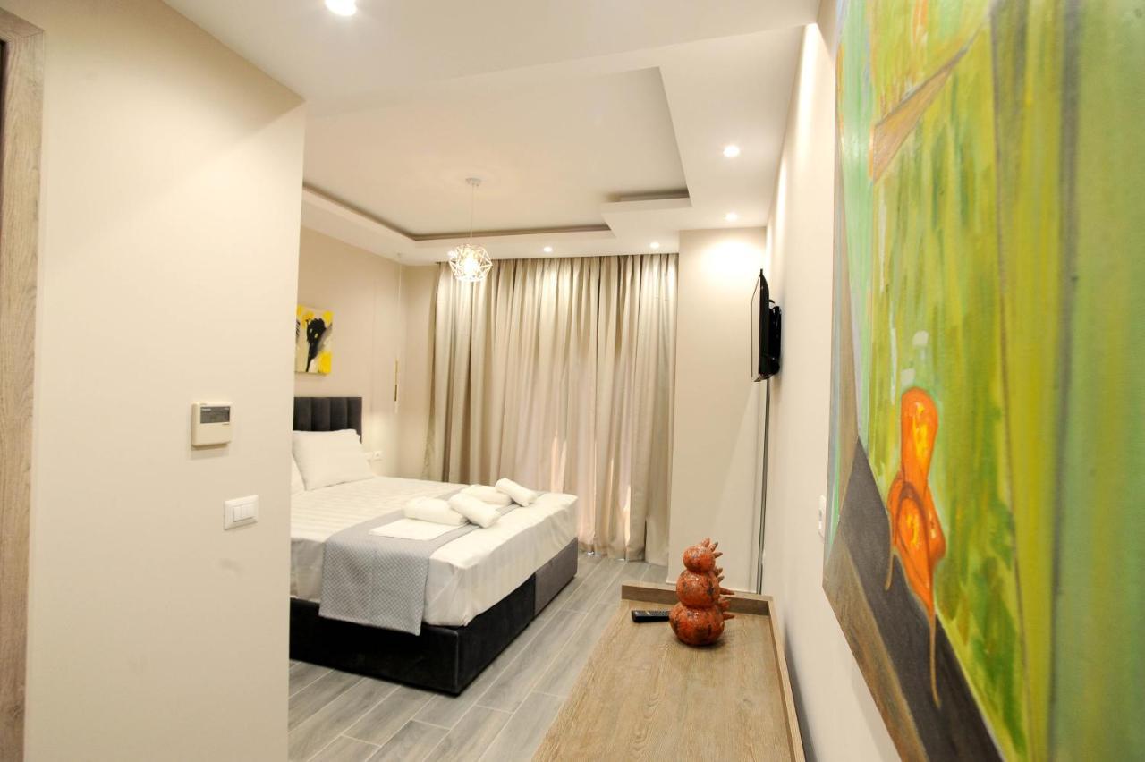 Afrodite Suites Саранда Екстер'єр фото